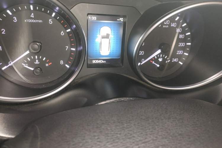 Used Haval H6 Coupe 2016 Blue Label 1.5T Automatic Two-Wheel Drive Elite Model Odometer Close Up