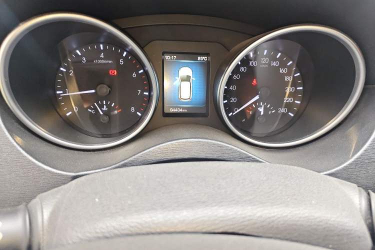 Used Haval H6 Coupe 2016 Blue Label 1.5T Manual Two-Wheel Drive Urban Model Odometer Close Up