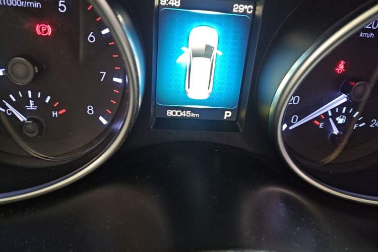 Used Haval H6 Coupe 2016 Blue Label 1.5T Automatic Two-Wheel Drive Elite Model Odometer Close Up