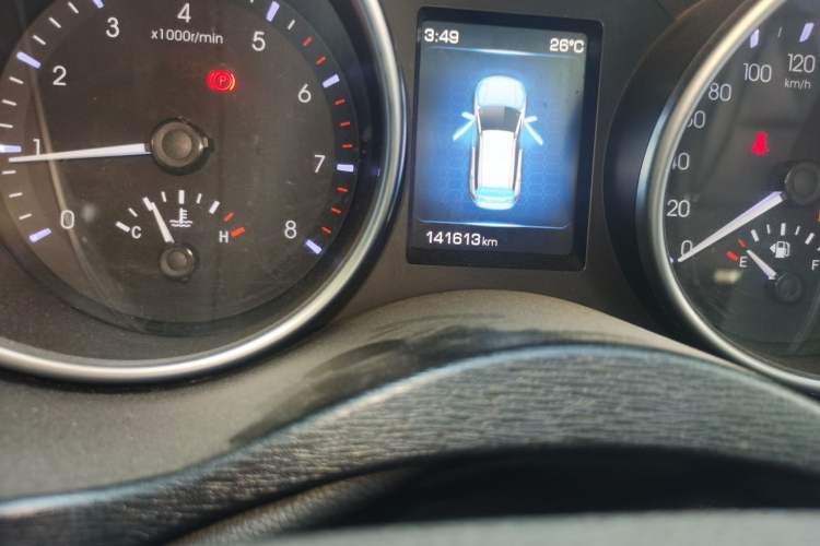 Used Haval H6 Coupe 2016 Blue Label 1.5T Manual Two-Wheel Drive Elite Model Odometer Close Up
