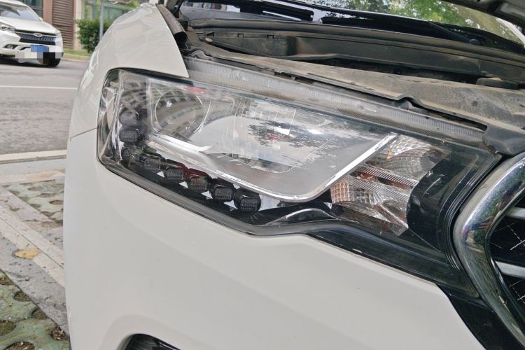 Used Haval H6 Coupe 2016 Blue Label 1.5T Automatic Two-Wheel Drive Elite Model Right Front Headlight