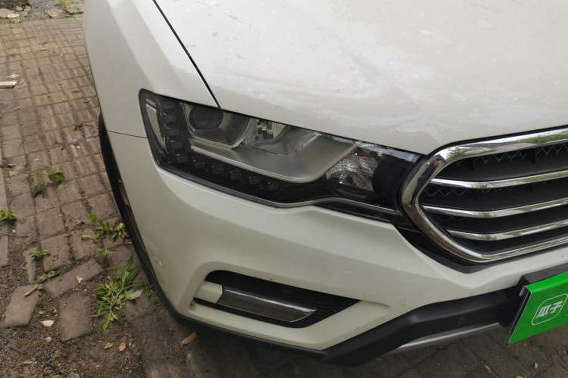 Used Haval H6 Coupe 2016 Blue Label 1.5T Automatic Two-Wheel Drive Elite Model Right Front Headlight