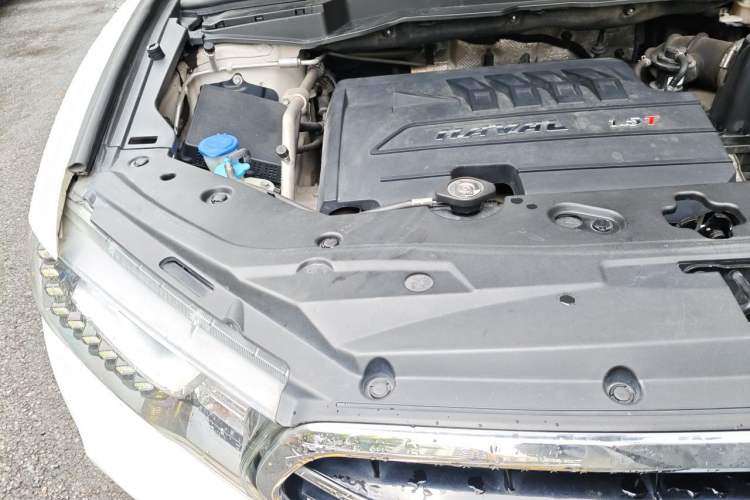 Used Haval H6 Coupe 2016 Blue Label 1.5T Automatic Two-Wheel Drive Elite Model Right Front Headlight