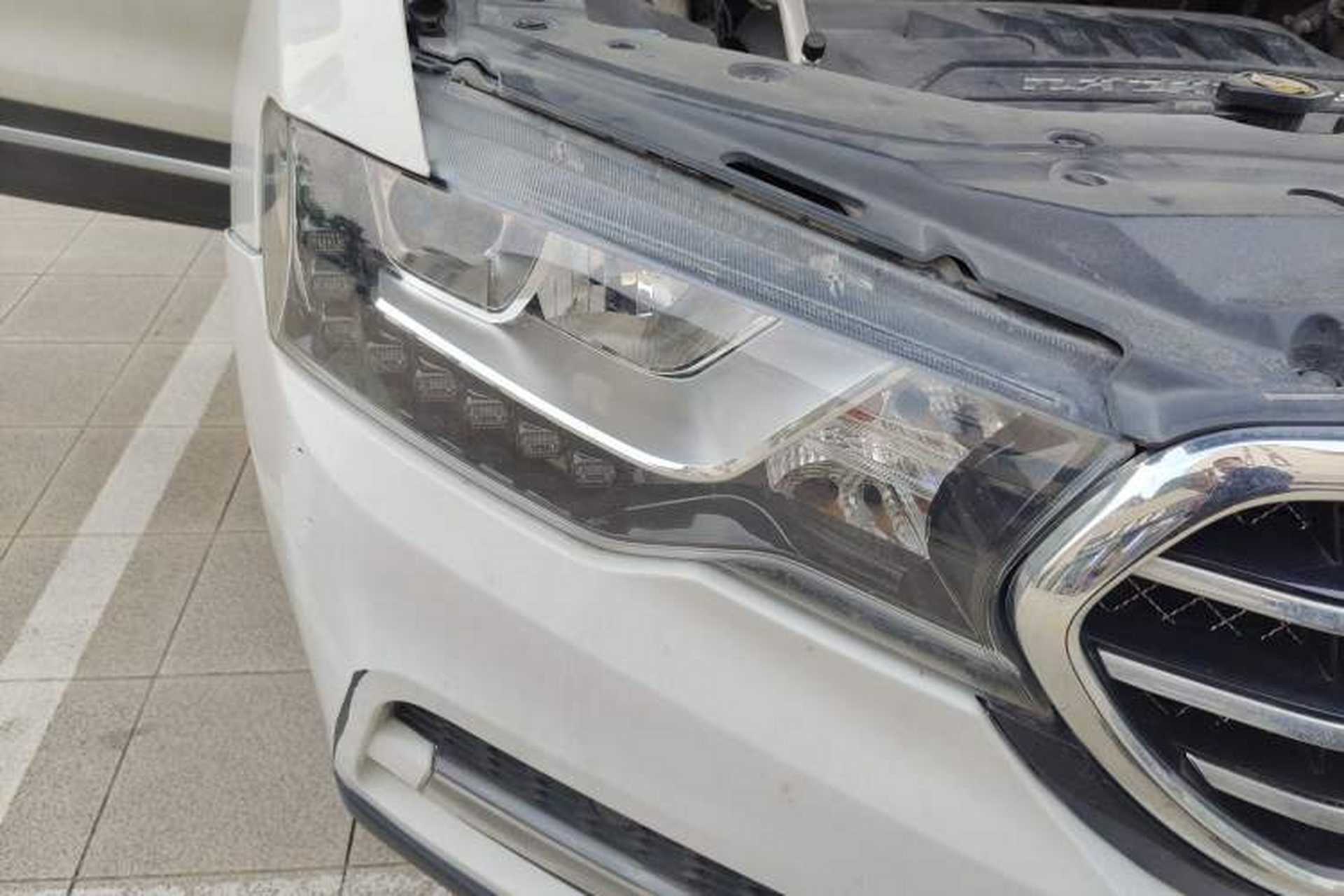 Used Haval H6 Coupe 2016 Blue Label 1.5T Automatic Two-Wheel Drive Urban Model Right Front Headlight