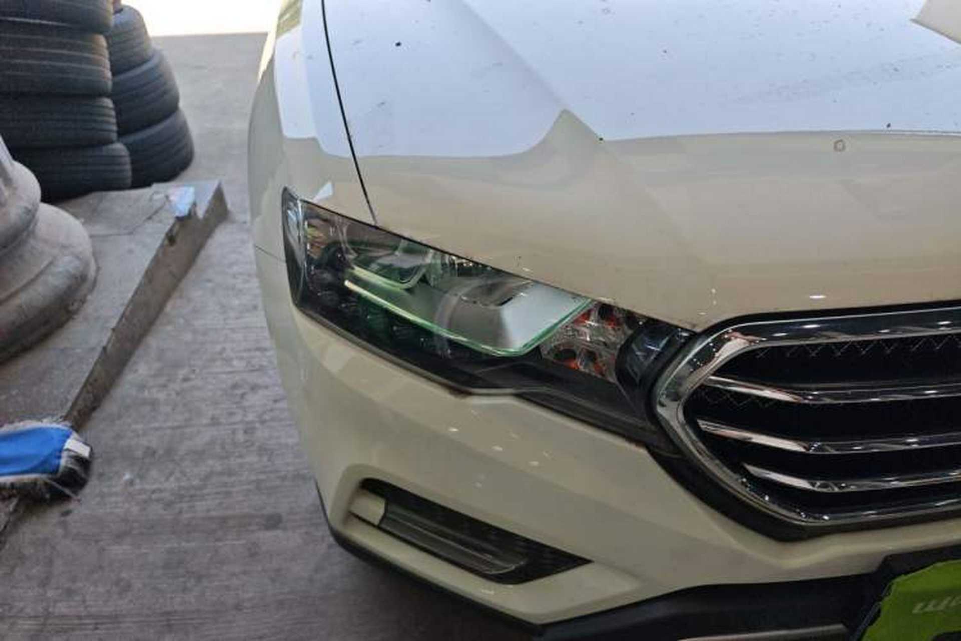 Used Haval H6 Coupe 2016 Blue Label 1.5T Manual Two-Wheel Drive Urban Model Right Front Headlight
