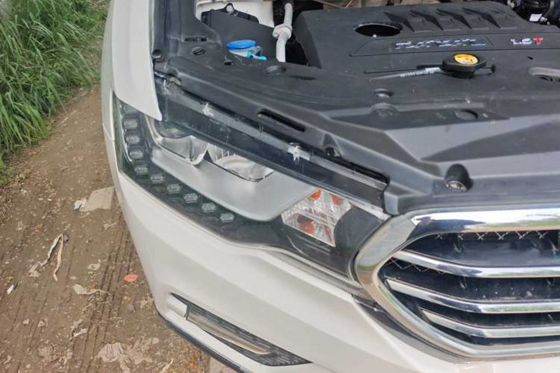 Used Haval H6 Coupe 2016 Blue Label 1.5T Automatic Two-Wheel Drive Elite Model Right Front Headlight
