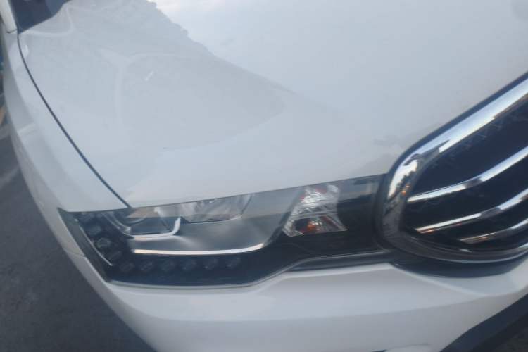 Used Haval H6 Coupe 2016 Blue Label 1.5T Automatic Two-Wheel Drive Urban Model Right Front Headlight