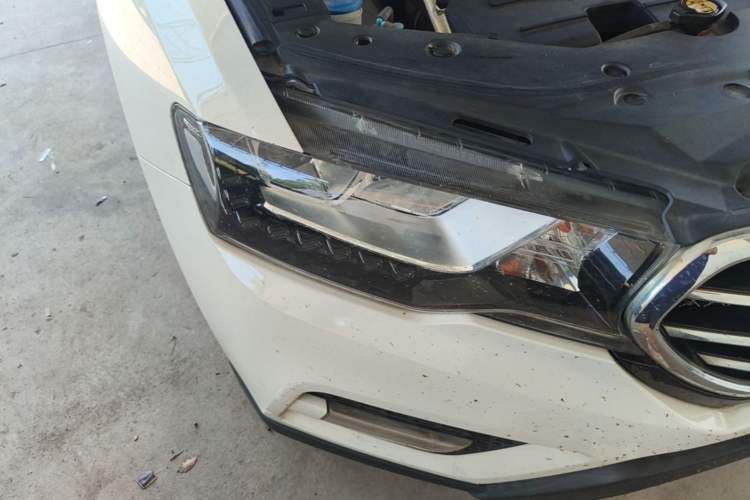 Used Haval H6 Coupe 2016 Blue Label 1.5T Automatic Two-Wheel Drive Urban Model Right Front Headlight