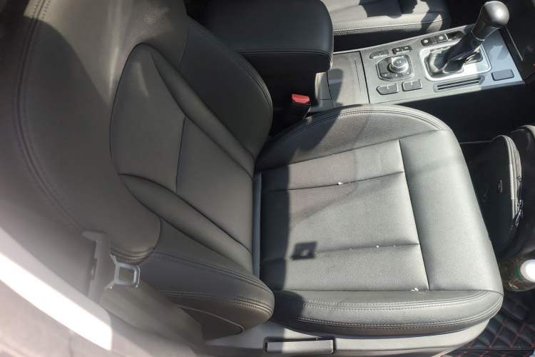 Used Haval H6 Coupe 2016 Blue Label 1.5T Automatic Two-Wheel Drive Urban Model Right Front Seat