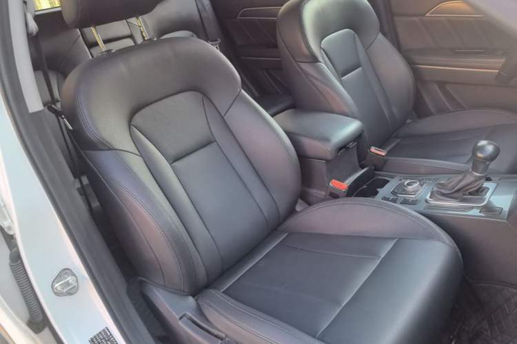 Used Haval H6 Coupe 2016 Blue Label 1.5T Automatic Two-Wheel Drive Urban Model Right Front Seat