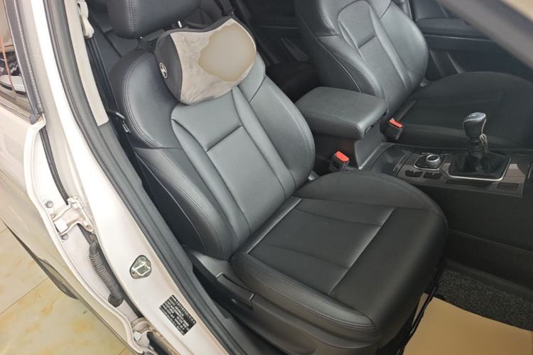 Used Haval H6 Coupe 2016 Blue Label 1.5T Manual Two-Wheel Drive Urban Model Right Front Seat