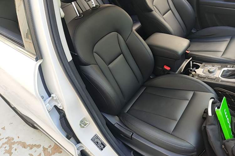 Used Haval H6 Coupe 2016 Blue Label 1.5T Automatic Two-Wheel Drive Urban Model Right Front Seat