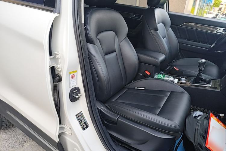 Used Haval H6 Coupe 2016 Blue Label 1.5T Manual Two-Wheel Drive Elite Model Right Front Seat