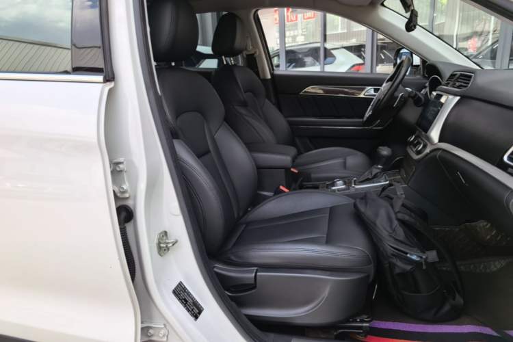 Used Haval H6 Coupe 2016 Blue Label 1.5T Automatic Two-Wheel Drive Urban Model Right Front Seat