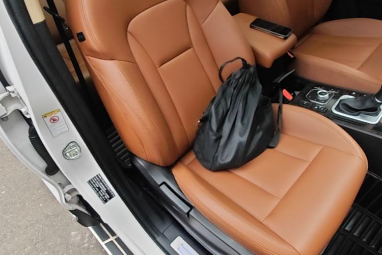 Used Haval H6 Coupe 2016 Blue Label 1.5T Automatic Two-Wheel Drive Elite Model Right Front Seat