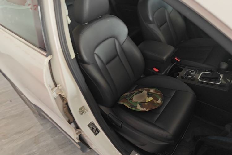 Used Haval H6 Coupe 2016 Blue Label 1.5T Automatic Two-Wheel Drive Urban Model Right Front Seat
