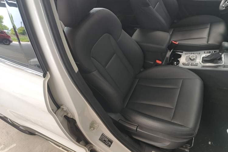 Used Haval H6 Coupe 2016 Blue Label 1.5T Automatic Two-Wheel Drive Urban Model Right Front Seat