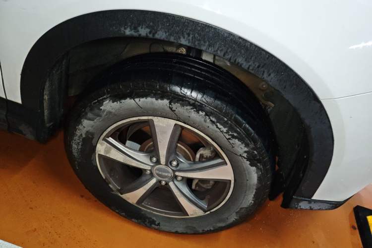 Used Haval H6 Coupe 2016 Blue Label 1.5T Manual Two-Wheel Drive Urban Model Right Front Wheel Hub