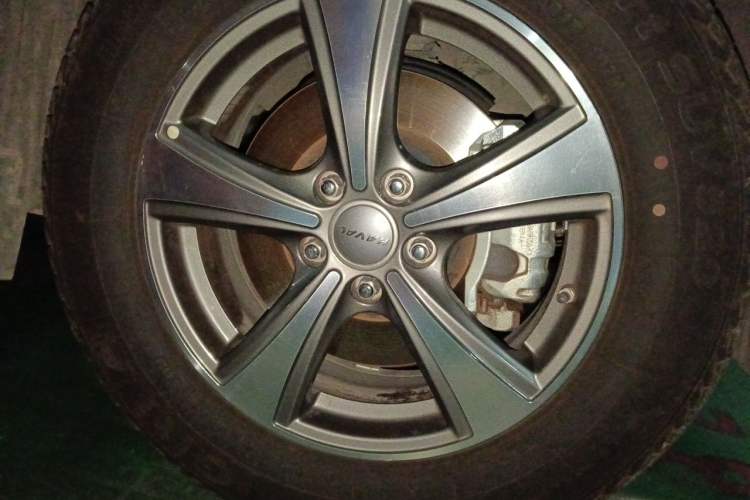 Used Haval H6 Coupe 2016 Blue Label 1.5T Automatic Two-Wheel Drive Elite Model Right Front Wheel Hub