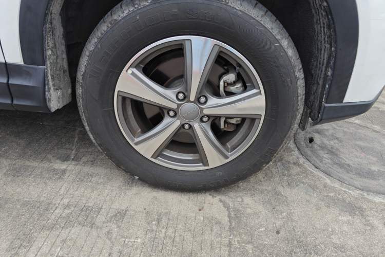 Used Haval H6 Coupe 2016 Blue Label 1.5T Automatic Two-Wheel Drive Urban Model Right Front Wheel Hub
