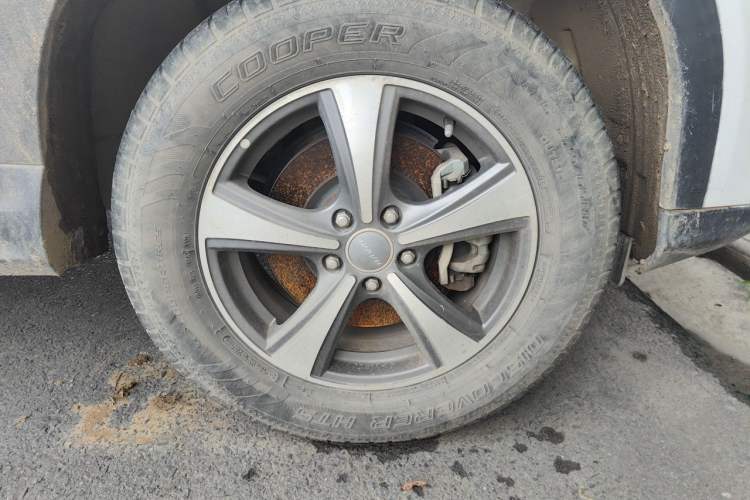 Used Haval H6 Coupe 2016 Blue Label 1.5T Manual Two-Wheel Drive Urban Model Right Front Wheel Hub