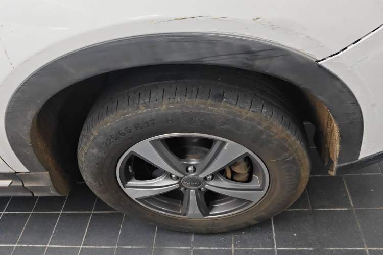 Used Haval H6 Coupe 2016 Blue Label 1.5T Automatic Two-Wheel Drive Urban Model Right Front Wheel Hub