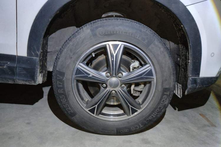 Used Haval H6 Coupe 2016 Blue Label 1.5T Manual Two-Wheel Drive Elite Model Right Front Wheel Hub
