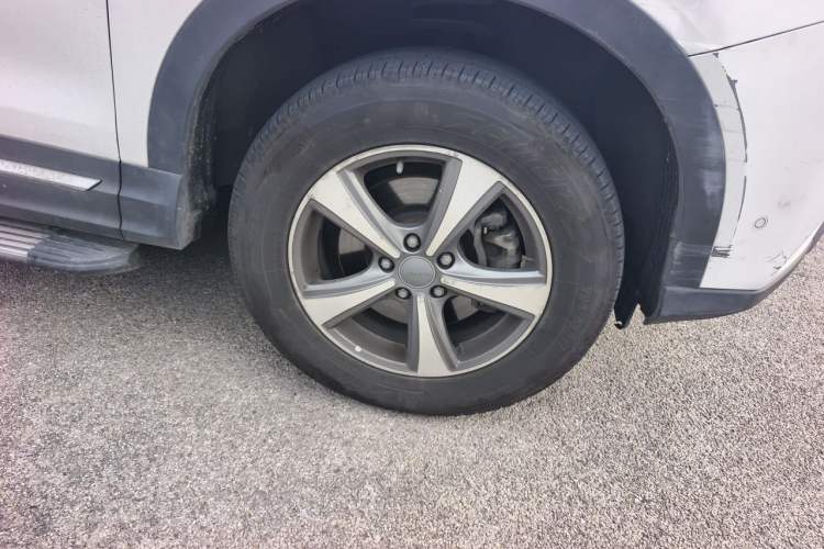 Used Haval H6 Coupe 2016 Blue Label 1.5T Automatic Two-Wheel Drive Elite Model Right Front Wheel Hub