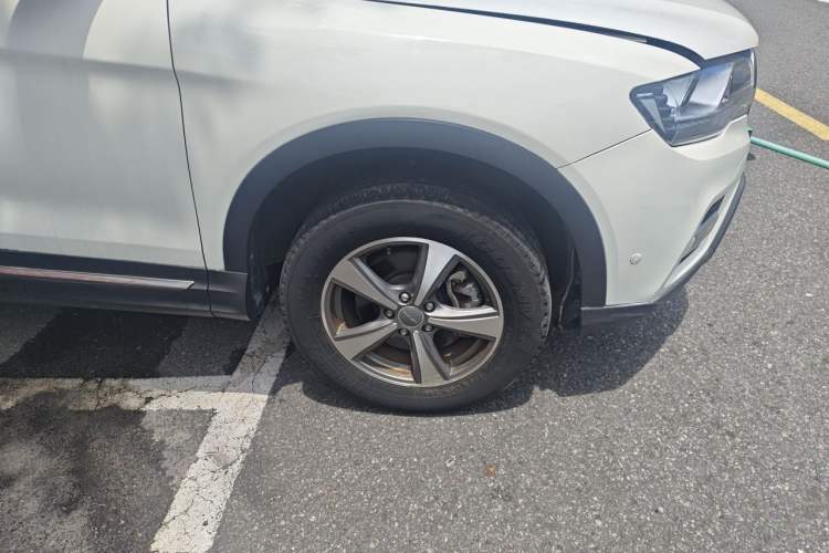 Used Haval H6 Coupe 2016 Blue Label 1.5T Automatic Two-Wheel Drive Elite Model Right Front Wheel Hub