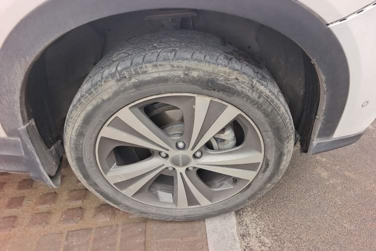 Used Haval H6 Coupe 2016 Blue Label 1.5T Automatic Two-Wheel Drive Elite Model Right Front Wheel Hub