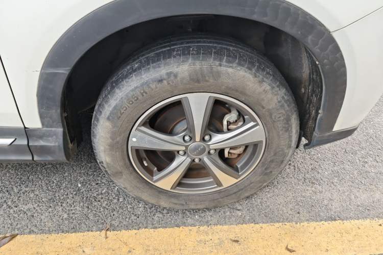 Used Haval H6 Coupe 2016 Blue Label 1.5T Automatic Two-Wheel Drive Urban Model Right Front Wheel Hub