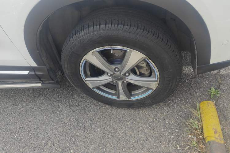 Used Haval H6 Coupe 2016 Blue Label 1.5T Automatic Two-Wheel Drive Elite Model Right Front Wheel Hub