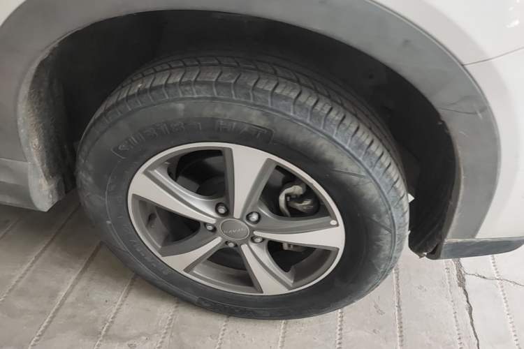 Used Haval H6 Coupe 2016 Blue Label 1.5T Automatic Two-Wheel Drive Elite Model Right Front Wheel Hub