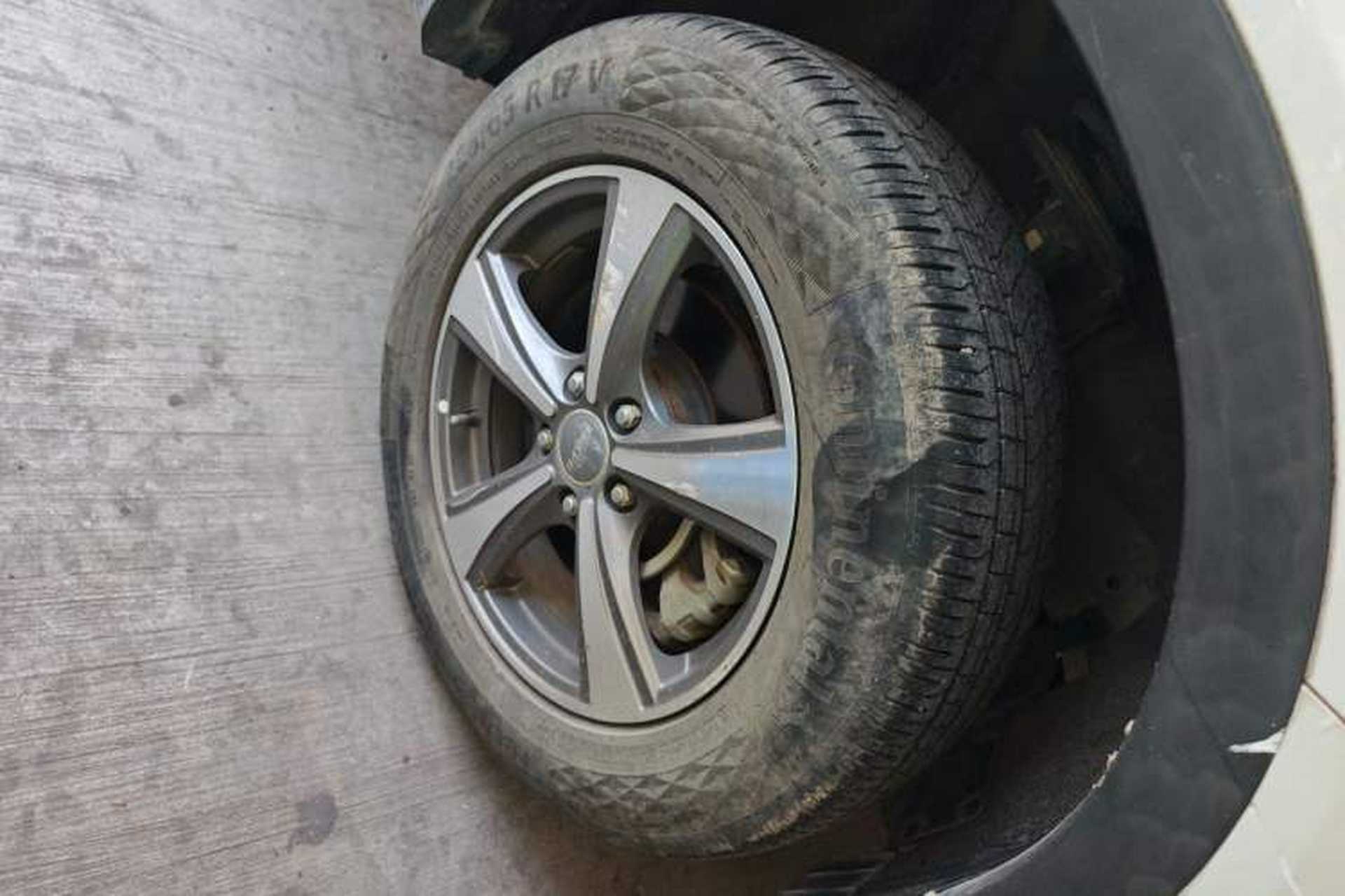 Used Haval H6 Coupe 2016 Blue Label 1.5T Manual Two-Wheel Drive Urban Model Right Front Wheel Hub