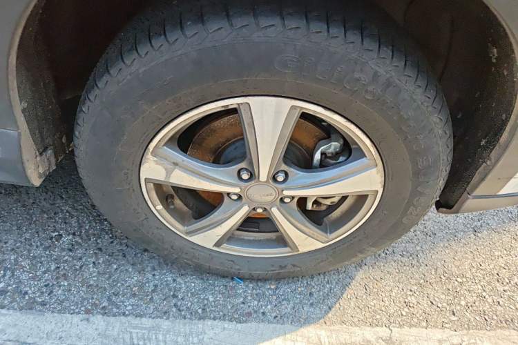 Used Haval H6 Coupe 2016 Blue Label 1.5T Automatic Two-Wheel Drive Urban Model Right Front Wheel Hub