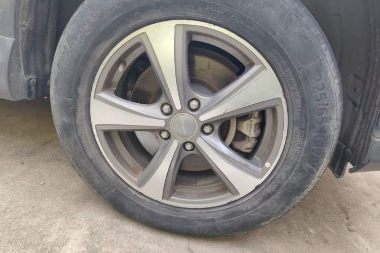 Used Haval H6 Coupe 2016 Blue Label 1.5T Manual Two-Wheel Drive Urban Model Right Front Wheel Hub