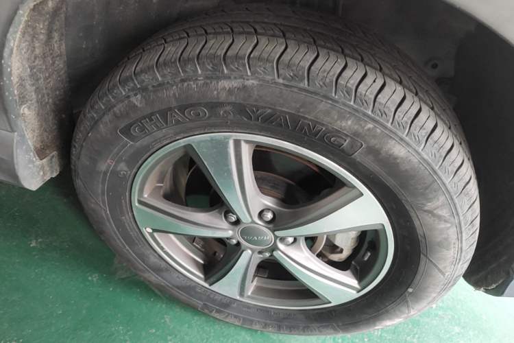 Used Haval H6 Coupe 2016 Blue Label 1.5T Automatic Two-Wheel Drive Elite Model Right Front Wheel Hub