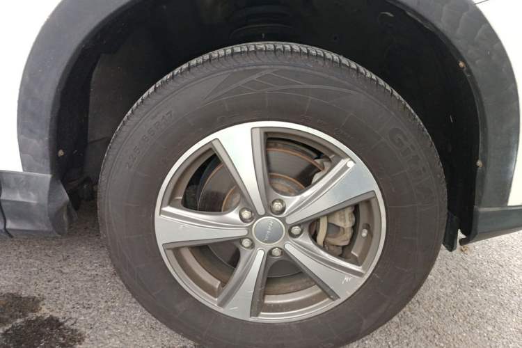 Used Haval H6 Coupe 2016 Blue Label 1.5T Automatic Two-Wheel Drive Urban Model Right Front Wheel Hub