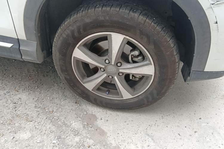 Used Haval H6 Coupe 2016 Blue Label 1.5T Automatic Two-Wheel Drive Urban Model Right Front Wheel Hub