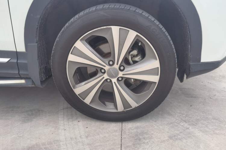 Used Haval H6 Coupe 2016 Blue Label 1.5T Automatic Two-Wheel Drive Urban Model Right Front Wheel Hub