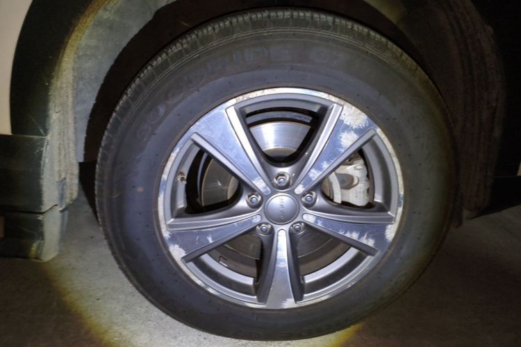 Used Haval H6 Coupe 2016 Blue Label 1.5T Automatic Two-Wheel Drive Elite Model Right Front Wheel Hub