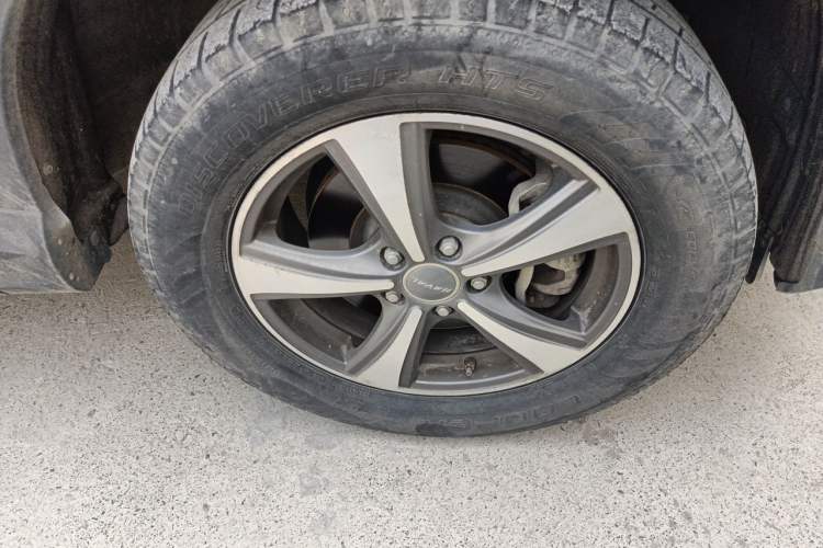 Used Haval H6 Coupe 2016 Blue Label 1.5T Automatic Two-Wheel Drive Urban Model Right Front Wheel Hub