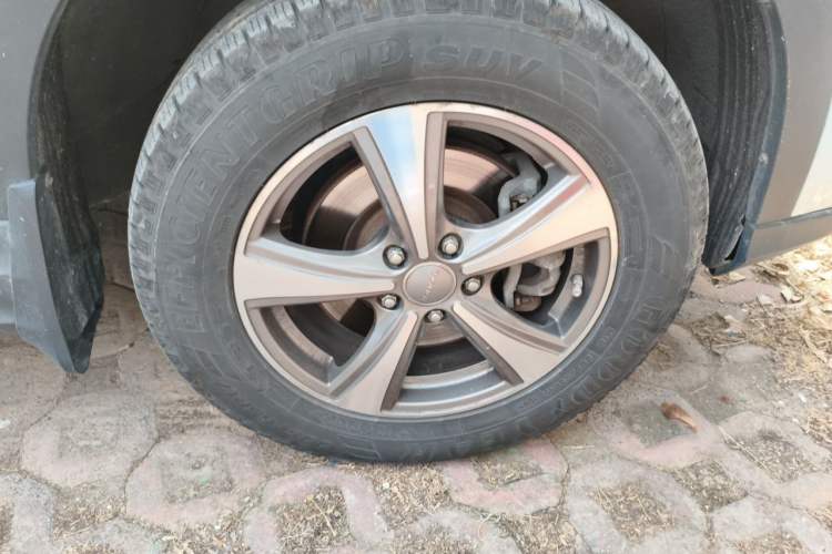 Used Haval H6 Coupe 2016 Blue Label 1.5T Automatic Two-Wheel Drive Urban Model Right Front Wheel Hub