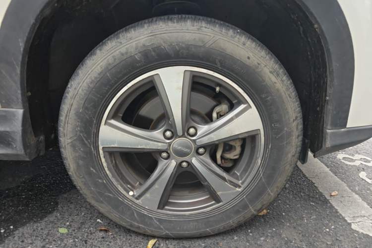 Used Haval H6 Coupe 2016 Blue Label 1.5T Automatic Two-Wheel Drive Urban Model Right Front Wheel Hub
