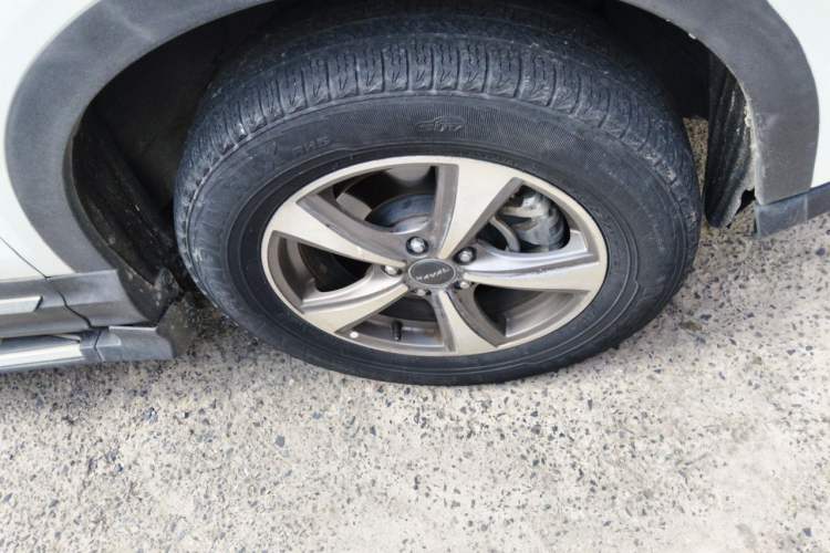 Used Haval H6 Coupe 2016 Blue Label 1.5T Automatic Two-Wheel Drive Urban Model Right Front Wheel Hub