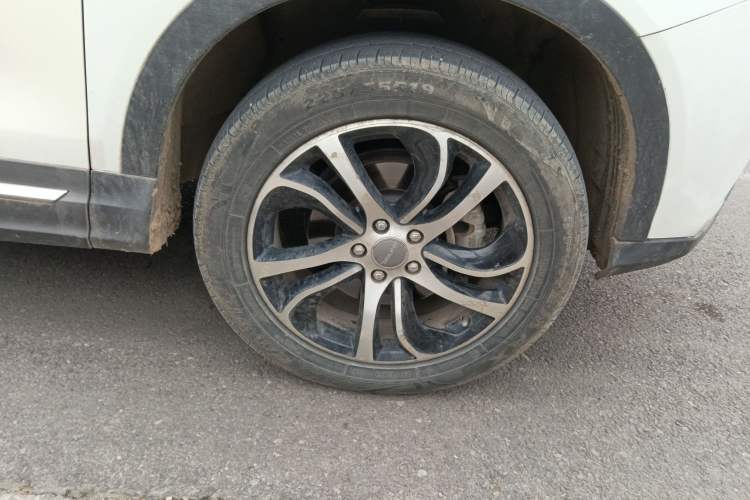 Used Haval H6 Coupe 2016 Blue Label 1.5T Manual Two-Wheel Drive Urban Model Right Front Wheel Hub