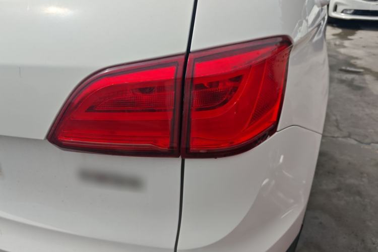 Used Haval H6 Coupe 2016 Blue Label 1.5T Automatic Two-Wheel Drive Urban Model Right Rear Taillight