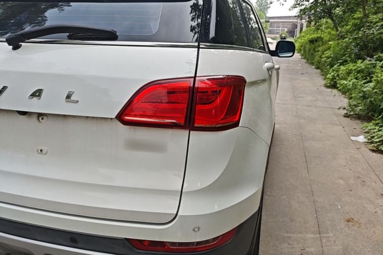 Used Haval H6 Coupe 2016 Blue Label 1.5T Automatic Two-Wheel Drive Urban Model Right Rear Taillight