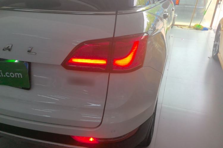 Used Haval H6 Coupe 2016 Blue Label 1.5T Automatic Two-Wheel Drive Urban Model Right Rear Taillight