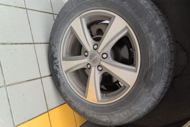 Used Haval H6 Coupe 2016 Blue Label 1.5T Automatic Two-Wheel Drive Urban Model Right Rear Wheel Hub